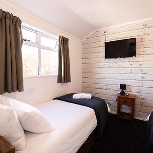 Twin Room Ensuite